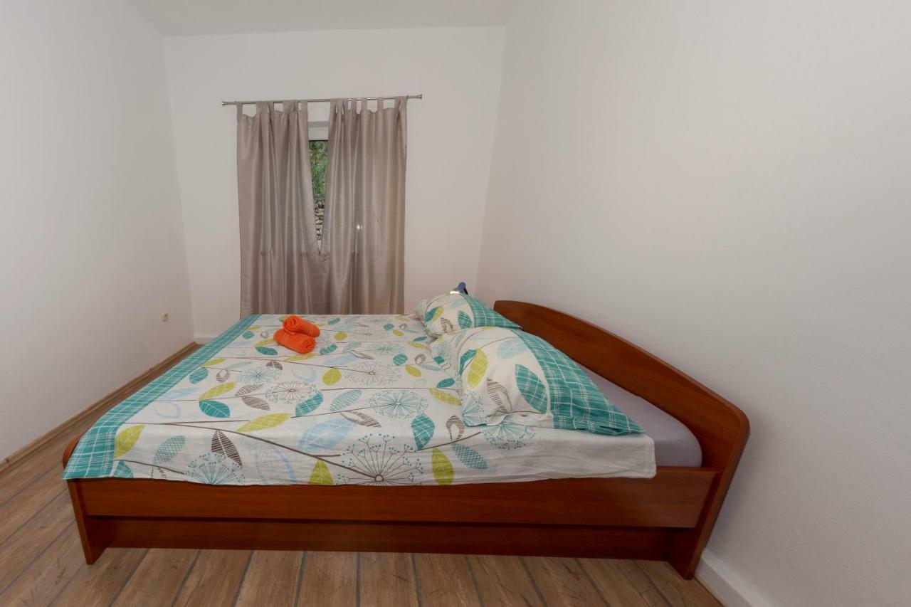 Apartmani Lana Скрадин Екстериор снимка